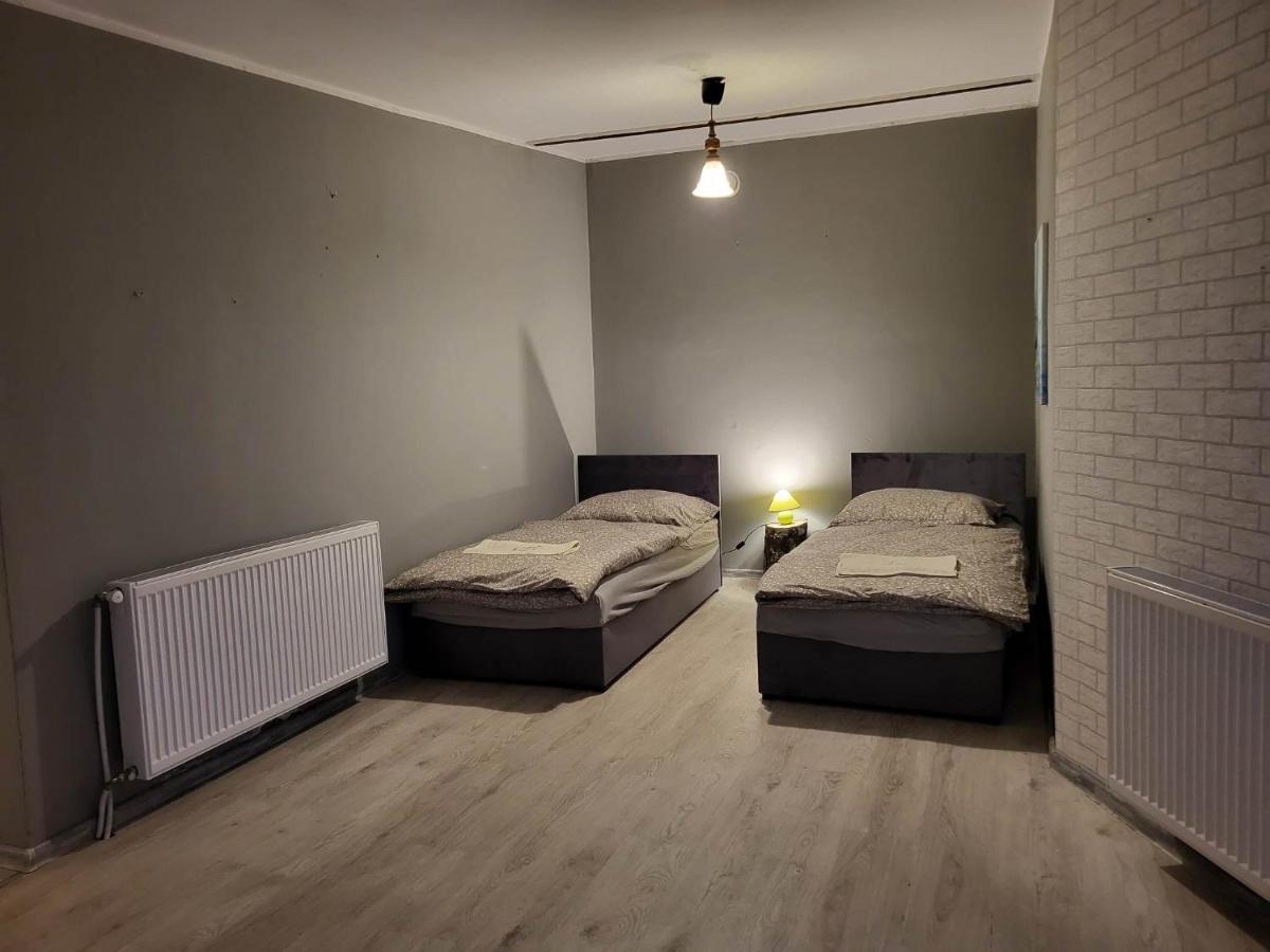 Pokoje Pracownicze Witkowska Gniezno Extérieur photo